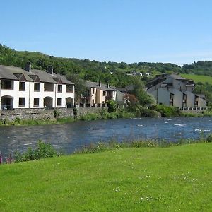 Lakeland Village
